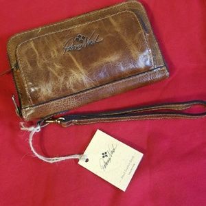 Patricia Nash wallet wristlet